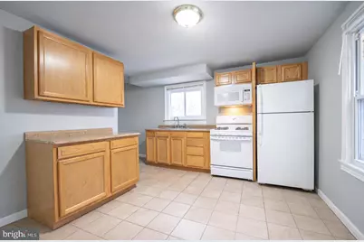 211 Front Street #2, Fieldsboro, NJ 08505 - Photo 2