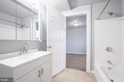 211 Front Street #2, Fieldsboro, NJ 08505 - Photo 4