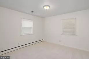 949 US Hwy Route 206, Bordentown, NJ 08505 - Photo 22