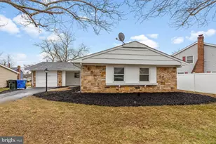 111 Hazelwood Cir, Willingboro, NJ 08046 - Photo 2