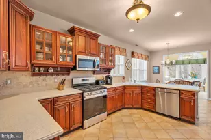 16 Lowell Dr, Marlton, NJ 08053 - Photo 12