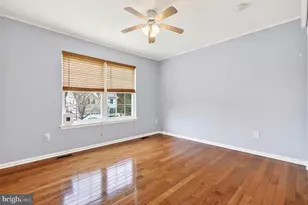 14 Wood View Dr, Mount Laurel, NJ 08054 - Photo 58