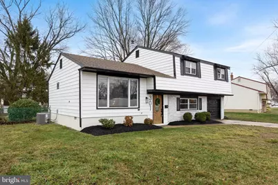 301 Cardinal Road, Beverly, NJ 08010 - Photo 2