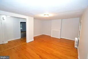 241 High St, Burlington, NJ 08016 - Photo 4