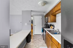 15 Teaberry Ct, Marlton, NJ 08053 - Photo 8