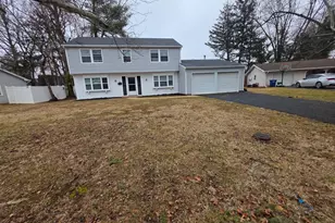 14 East Ct, Willingboro, NJ 08046 - Photo 2