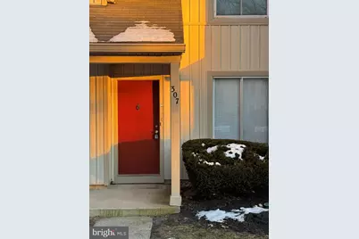 307 Woodlake Drive, Evesham, NJ 08053 - Photo 2