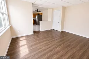 46 E Union St, Burlington, NJ 08016 - Photo 8