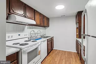 70 Rittenhouse Dr, Willingboro, NJ 08046 - Photo 12