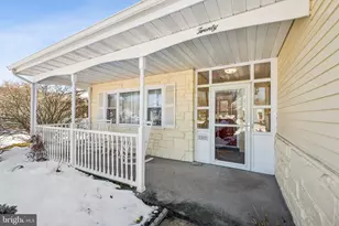 20 Tifani Ln, Southampton, NJ 08088 - Photo 2