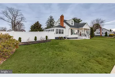 91 Wilbur Henry Drive, Florence, NJ 08518 - Photo 2