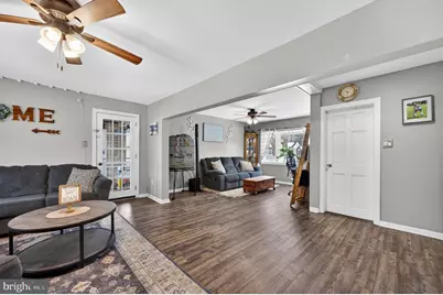 115 S Walnut Avenue, Maple Shade, NJ 08052 - Photo 2