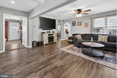 115 S Walnut Avenue, Maple Shade, NJ 08052 - Photo 6