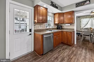 115 S Walnut Ave, Maple Shade, NJ 08052 - Photo 12