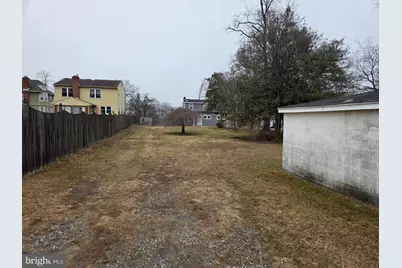 634 E Front Street, Florence, NJ 08518 - Photo 10