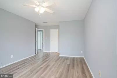 401 Jamestown Court, Mount Laurel, NJ 08054 - Photo 24