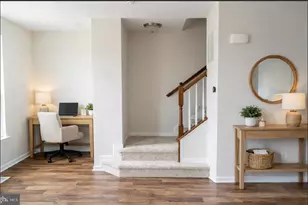 102 Benford Ln, Edgewater Park, NJ 08010 - Photo 4