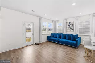 14 Peregrine Way, Burlington, NJ 08016 - Photo 12