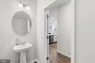 14 Peregrine Way, Burlington, NJ 08016 - Photo 6