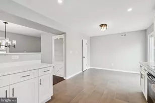 11 Buckeye Ln, Willingboro, NJ 08046 - Photo 10