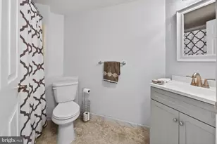 8 Peppergrass Dr N, Mount Laurel, NJ 08054 - Photo 18