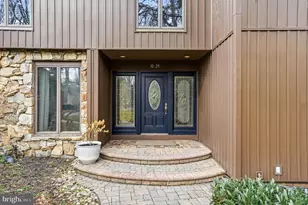 1025 Riverton Rd, Moorestown, NJ 08057 - Photo 4