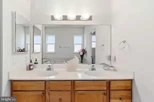 23 Lowell Dr, Marlton, NJ 08053 - Photo 18