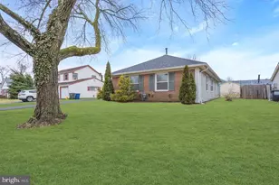 36 Peartree Ln, Willingboro, NJ 08046 - Photo 30