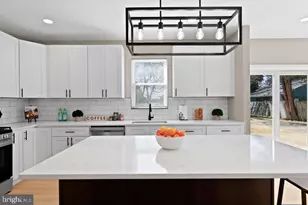 925 Union Landing, Cinnaminson, NJ 08077 - Photo 14