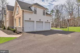 50 Constitution Dr, Southampton, NJ 08088 - Photo 8