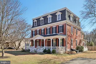 422 Summer Ave, Edgewater Park, NJ 08010 - Photo 4