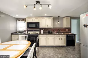 22 Brainerd St, Mount Holly, NJ 08060 - Photo 4