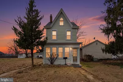 605 Broad Street, Beverly, NJ 08010 - Photo 1