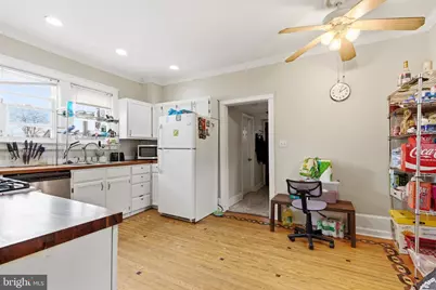 605 Broad Street, Beverly, NJ 08010 - Photo 4