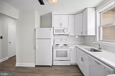 27 Florence Tollgate Place, Burlington, NJ 08016 - Photo 10