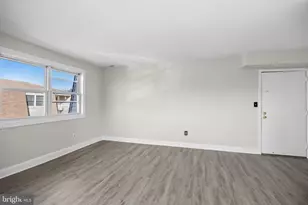 27 Florence Tollgate Pl, Burlington, NJ 08016 - Photo 6