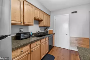 305 Kelly Cove, Mount Laurel, NJ 08054 - Photo 10