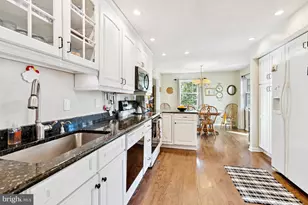 110 Park Ct E, Medford, NJ 08055 - Photo 10