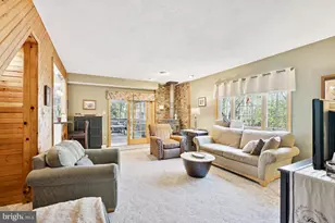 110 Park Ct E, Medford, NJ 08055 - Photo 4
