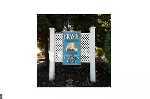 326 Nicholas Dr, Delran, NJ 08075 - Photo 2