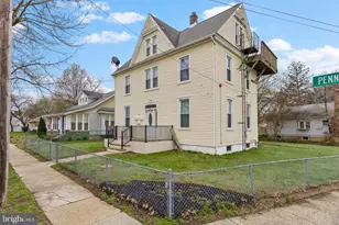 638 Pennsylvania Ave, Delanco, NJ 08075 - Photo 1