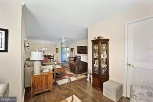 202 Arrowwood Ct, Mount Laurel, NJ 08054 - Photo 6