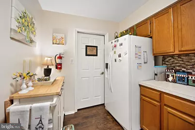 202 Arrowwood Court, Mount Laurel, NJ 08054 - Photo 12