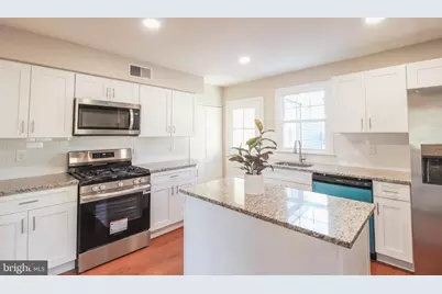 35 Farnsworth Avenue, Maple Shade, NJ 08052 - Photo 8