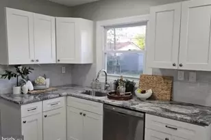 89 Hampshire Ln, Willingboro, NJ 08046 - Photo 8