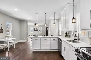 219 Lumberton Ave, Hainesport, NJ 08036 - Photo 14