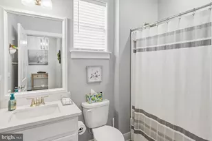 101 Congressional Ct, Moorestown, NJ 08057 - Photo 32