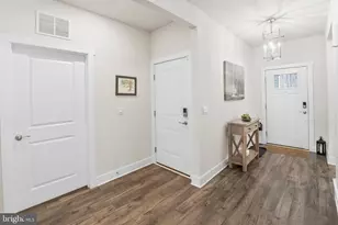 101 Congressional Ct, Moorestown, NJ 08057 - Photo 6