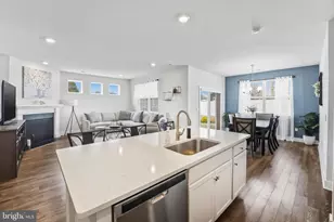 101 Congressional Ct, Moorestown, NJ 08057 - Photo 10