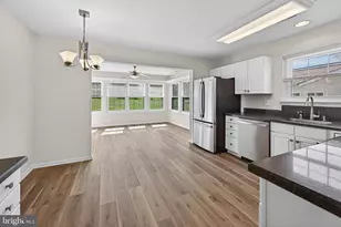 12 Yarrow Pl, Mount Laurel, NJ 08054 - Photo 10